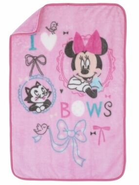 Minnie Mouse: All About the Bows Blanket by Disney Baby